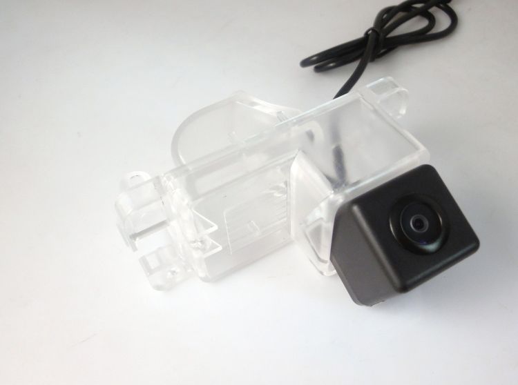 专用款-三菱 L200-后视摄像头(T-052)