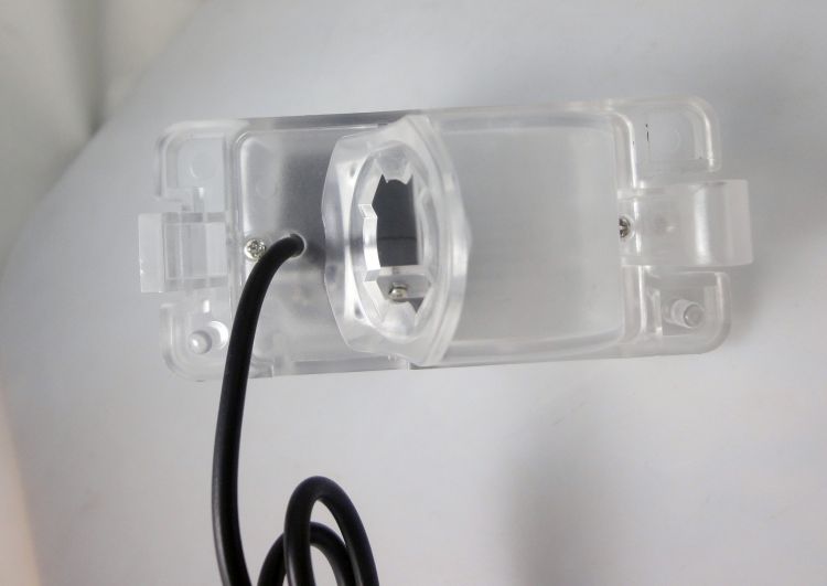 专用款-三菱 L200-后视摄像头(T-052)